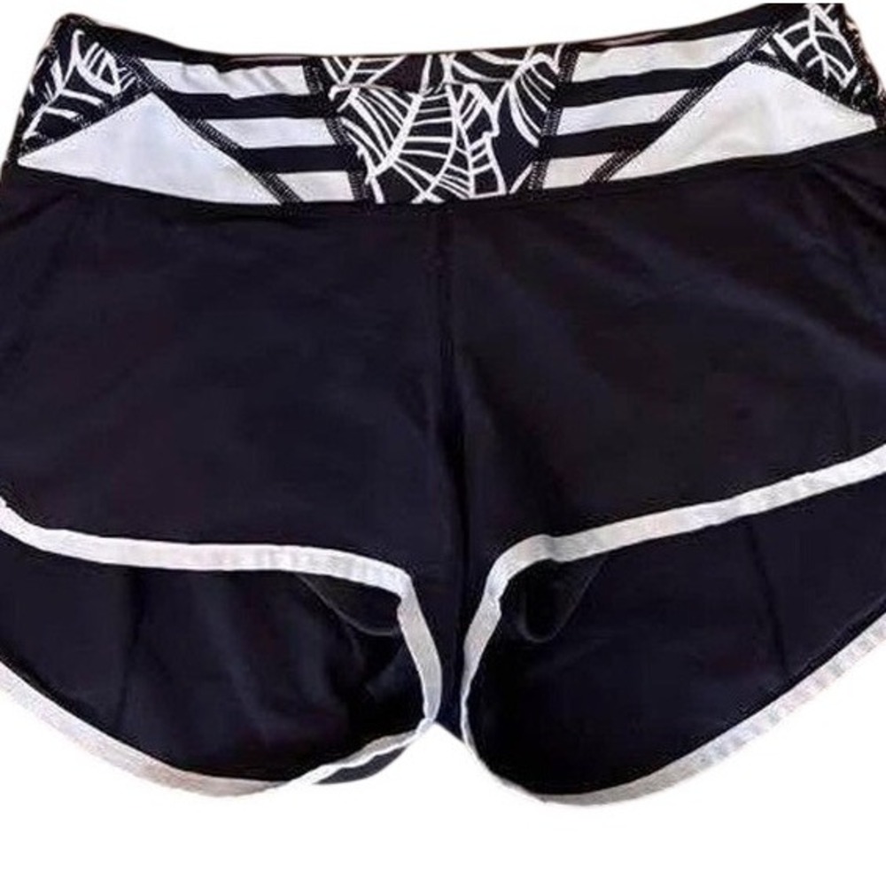 Lululemon Speed Up Shorts Black White Palm Stripe Pattern Running Training Sz 4